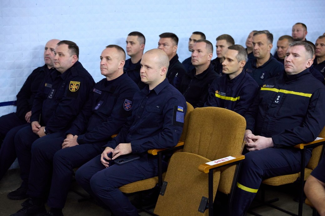 Відзначив кращіх рятувальників міста з нагоди професійного свята Ігор Терехов: Новини Харкова